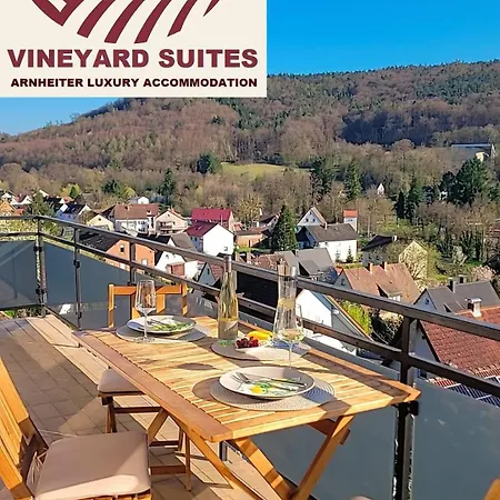 Appartamento Vineyard-suites Traumferienwohnung Mit Panoramablick Und Weinidylle Elsenfeld