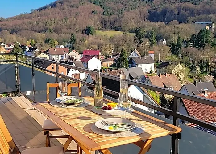 Vineyard-suites Traumferienwohnung Mit Panoramablick Und Weinidylle Appartamento *